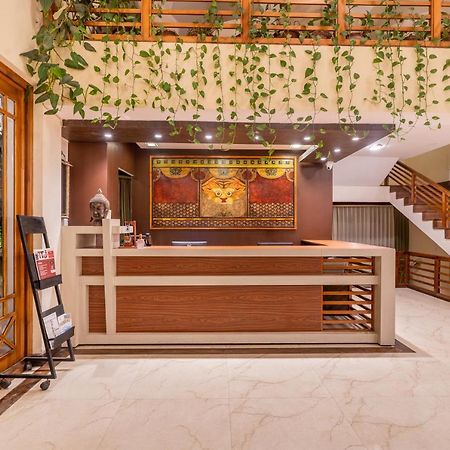 Summit Lillium Hotel & Spa Калимпонг Екстериор снимка