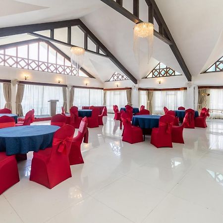 Summit Lillium Hotel & Spa Калимпонг Екстериор снимка