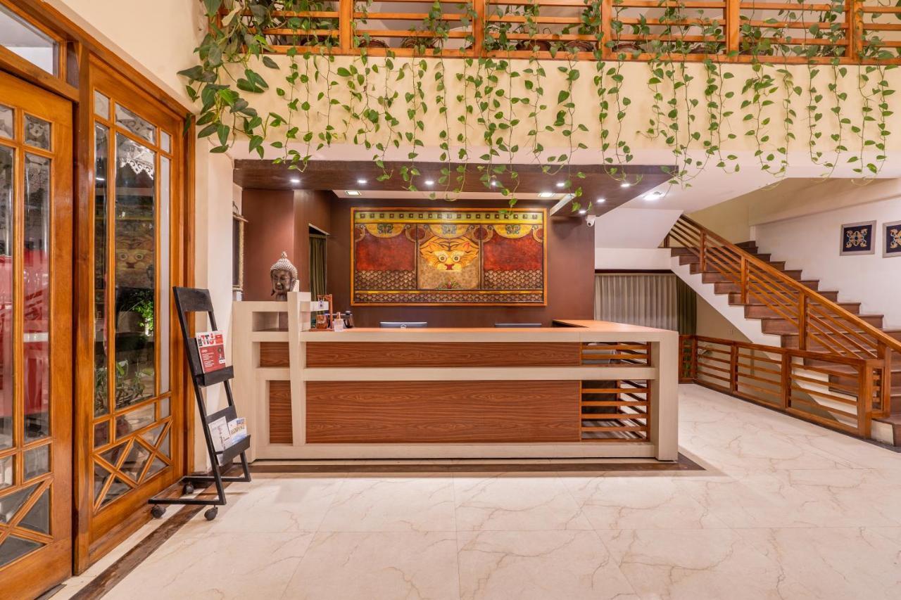 Summit Lillium Hotel & Spa Калимпонг Екстериор снимка