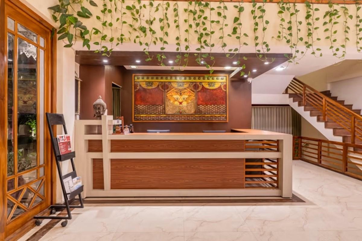 Summit Lillium Hotel & Spa Калимпонг Екстериор снимка